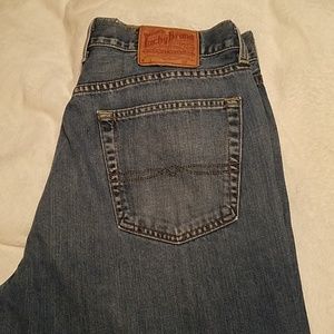 Lucky brand Jean's 18